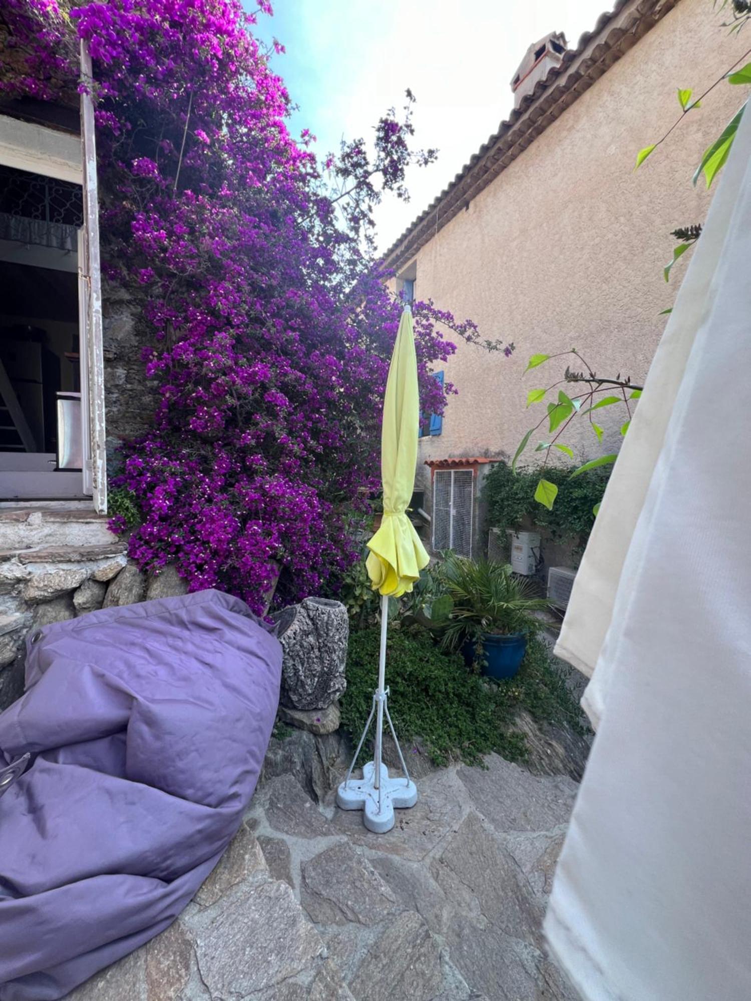 maison vacance Médiévale Bormes-les-Mimosas village Exterior foto